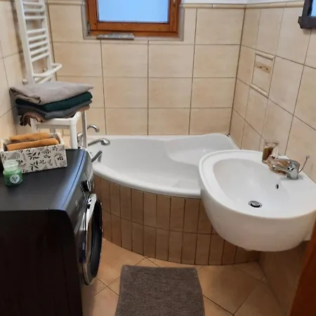 Rodzinny 95 M2 Nad Jeziorem * צ'ארזיקובי