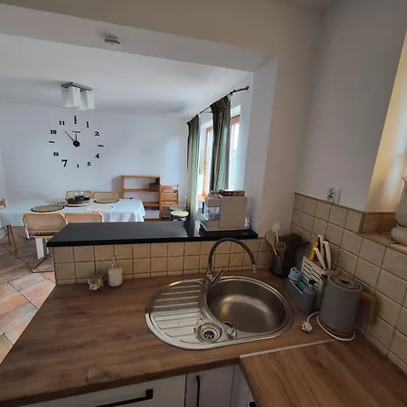 Дом отдыха Rodzinny 95 M2 Nad Jeziorem Хажуковы