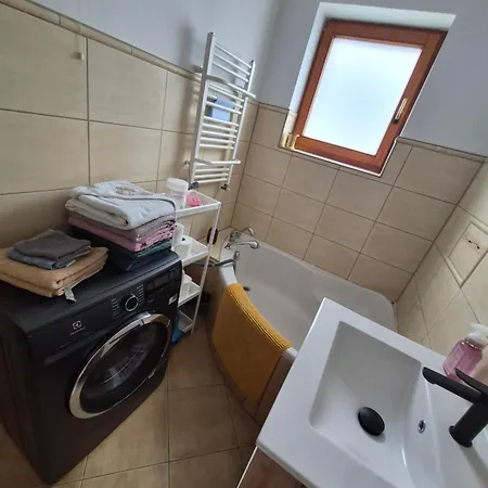 Rodzinny 95 M2 Nad Jeziorem Хажуковы