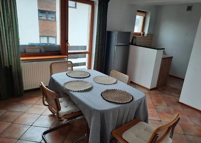 Rodzinny 95 M2 Nad Jeziorem *